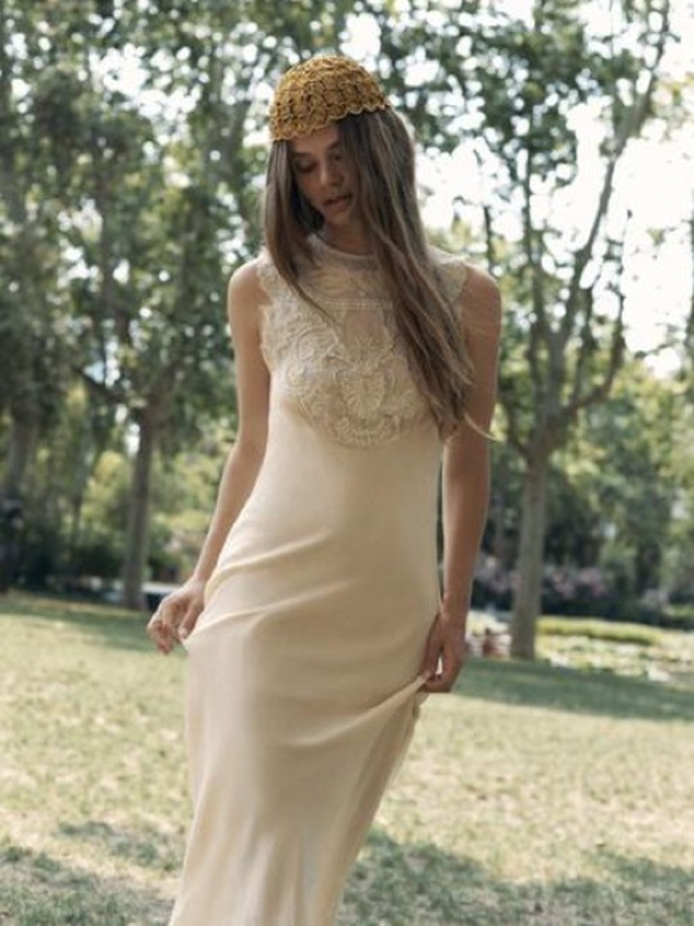 ZARA LIMITED EDITION EMBROIDERED BEADED MAXI DRESS. XS NWT